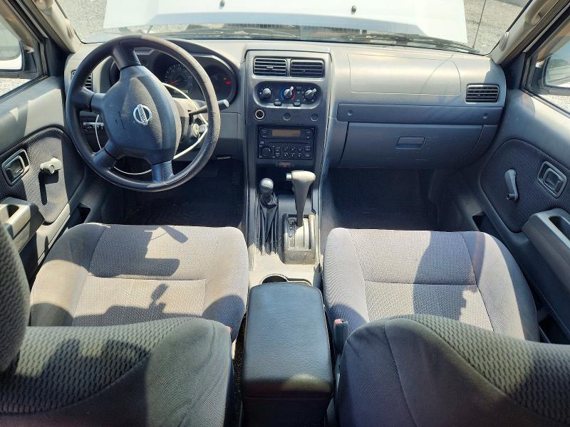 2002 Nissan Frontier Utility Trailer