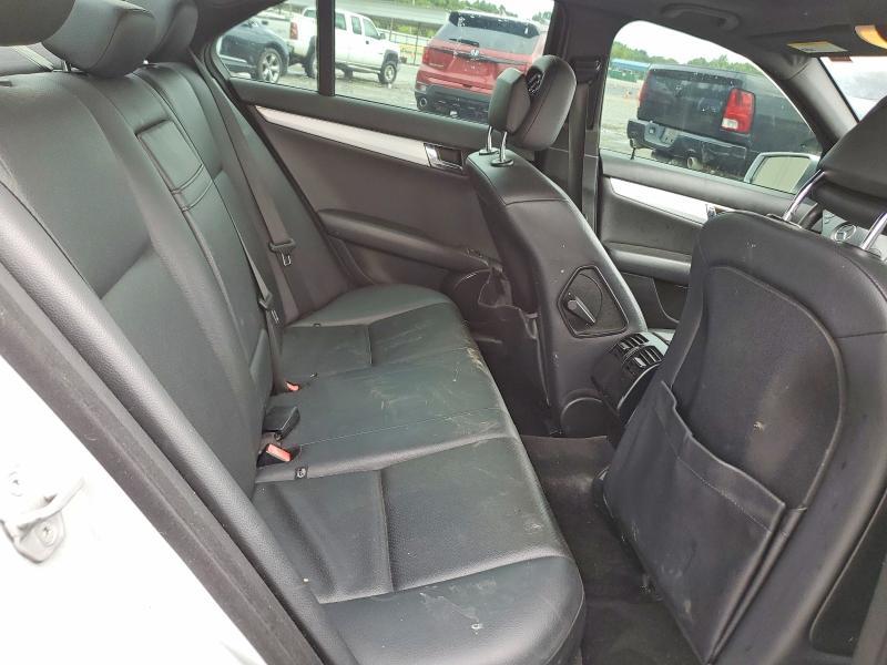 2011 Mercedes-Benz C300