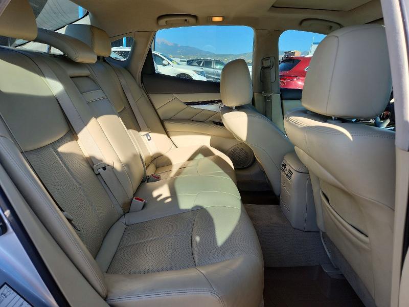 2013 Infiniti M37 x