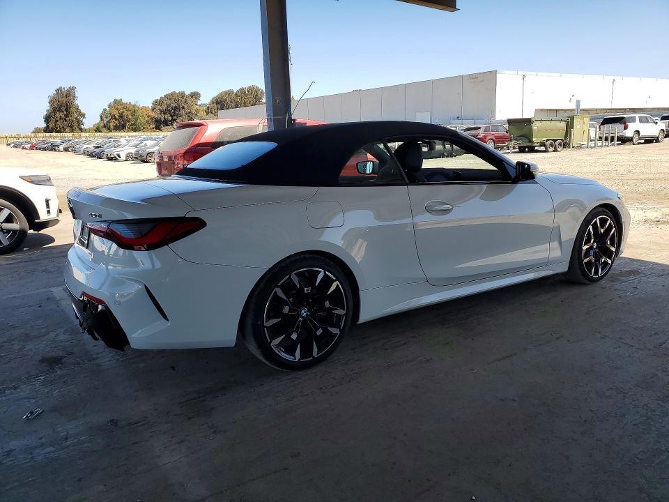 2027 BMW 430i
