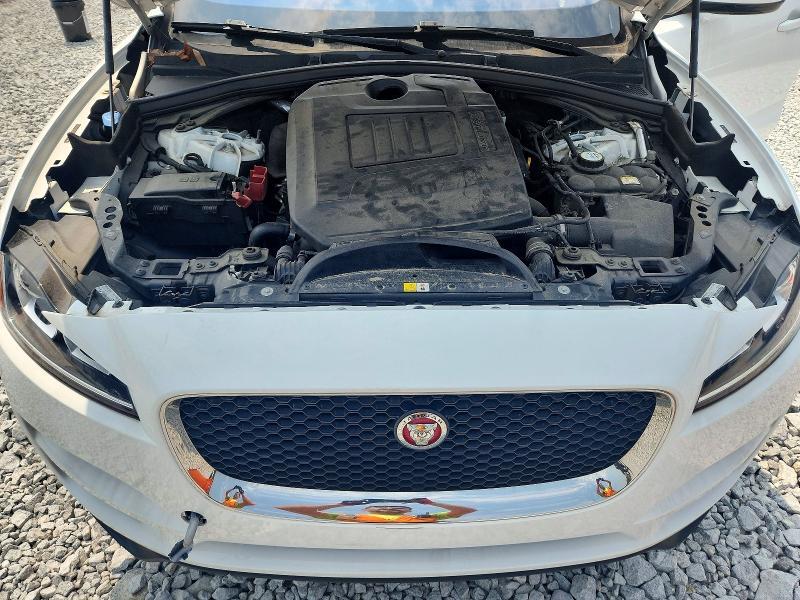 2018 Jaguar F-pace Premium