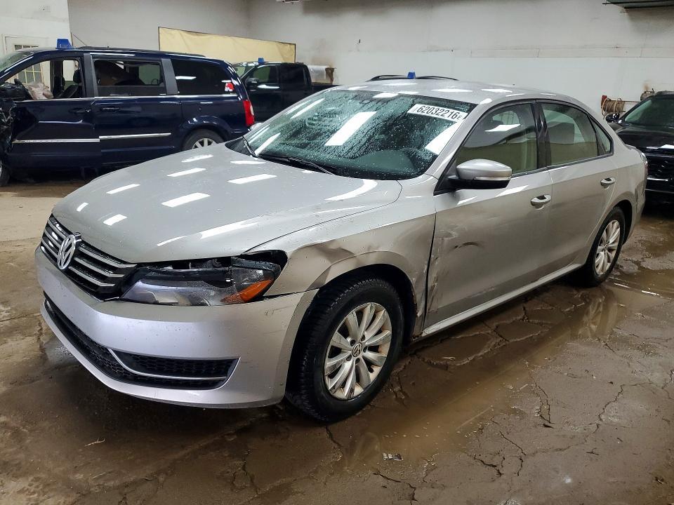 2013 Volkswagen Passat s