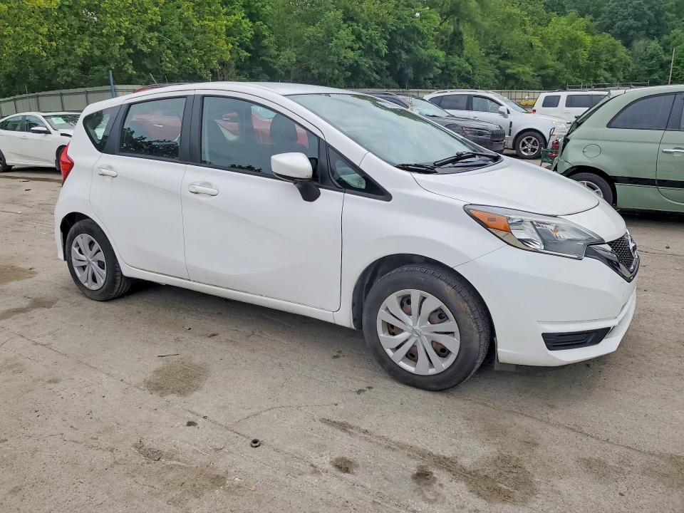 2018 Nissan Versa Note sv