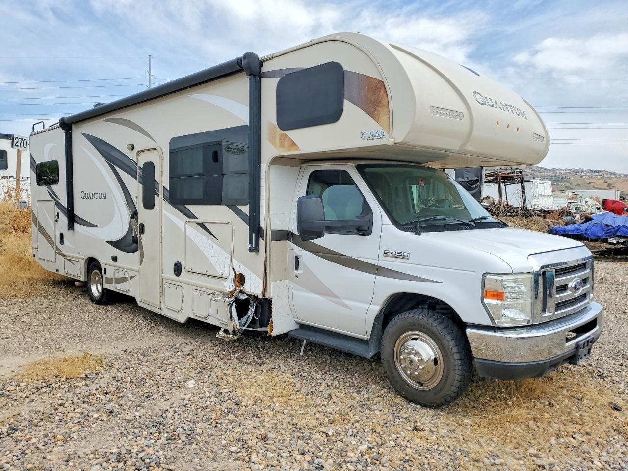 2017 Thormcoach Quantum RV