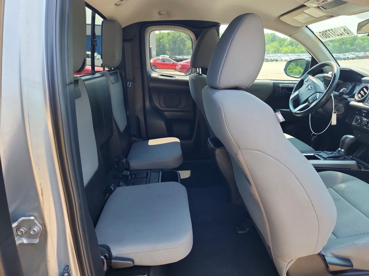 2017 Toyota Tacoma SR5