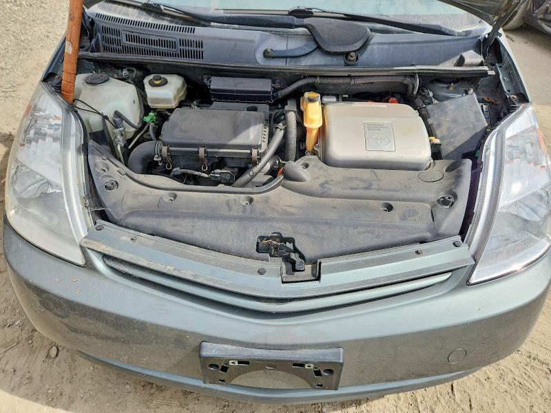 2004 Toyota Prius Base