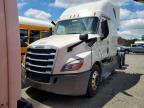 2019 Freightliner Cascadia 126 Semi Truck