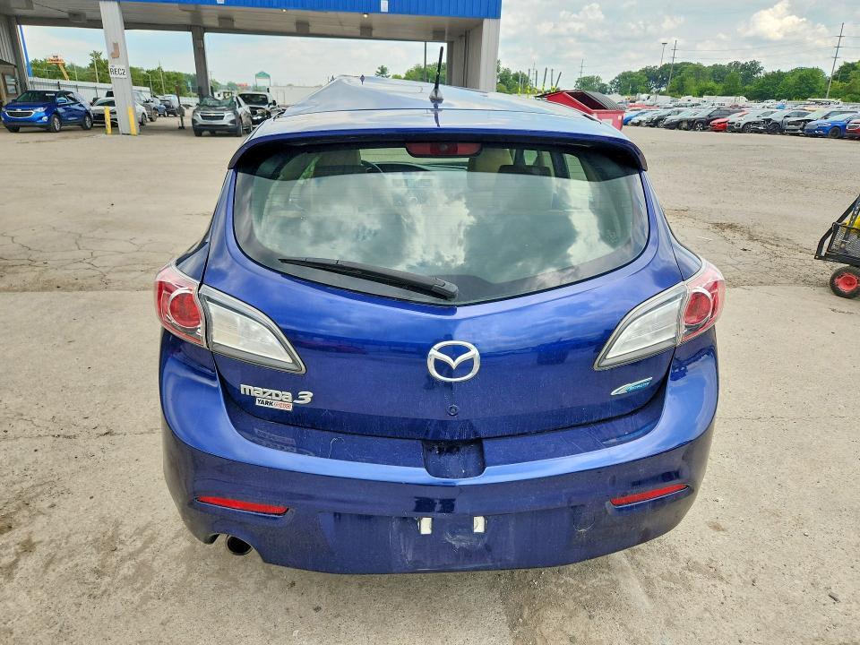 2012 Mazda 3 I
