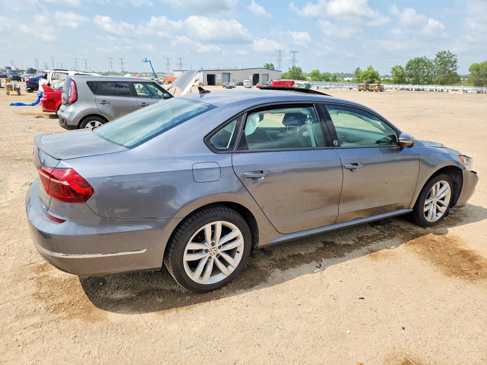 2019 Volkswagen Passat Wolfsburg