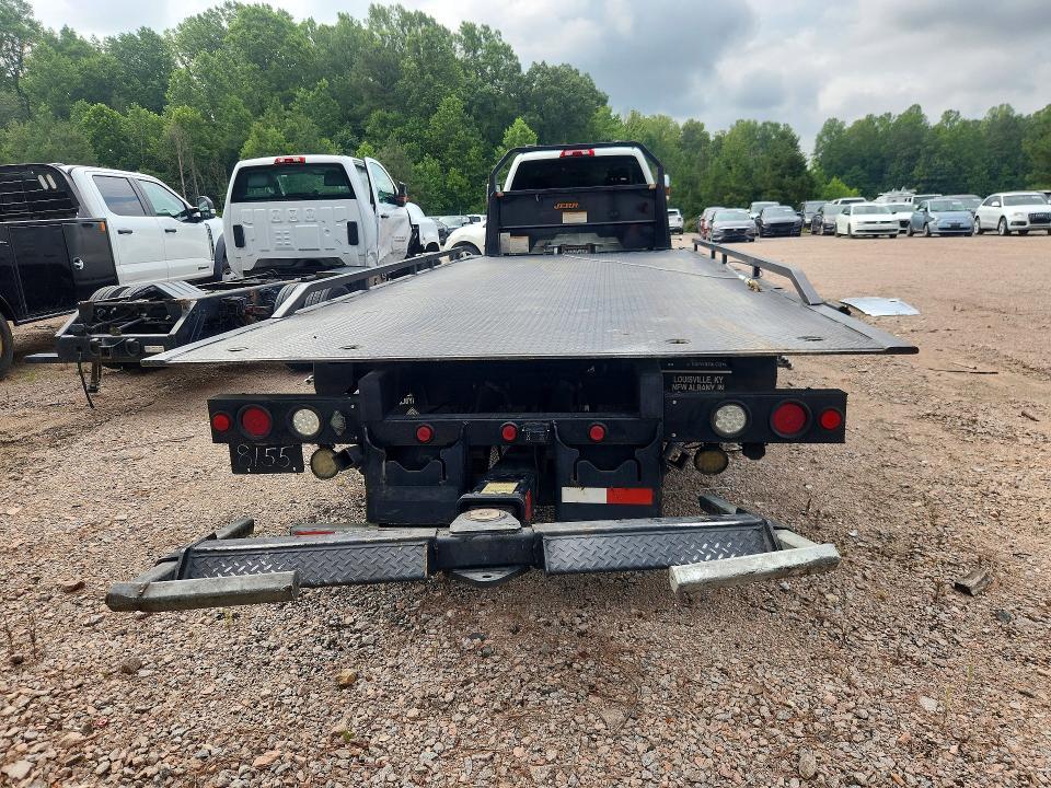 2019 International Cv515