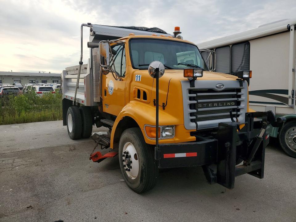 2002 Sterling 2002 Sterling  L7500 Dump Truck