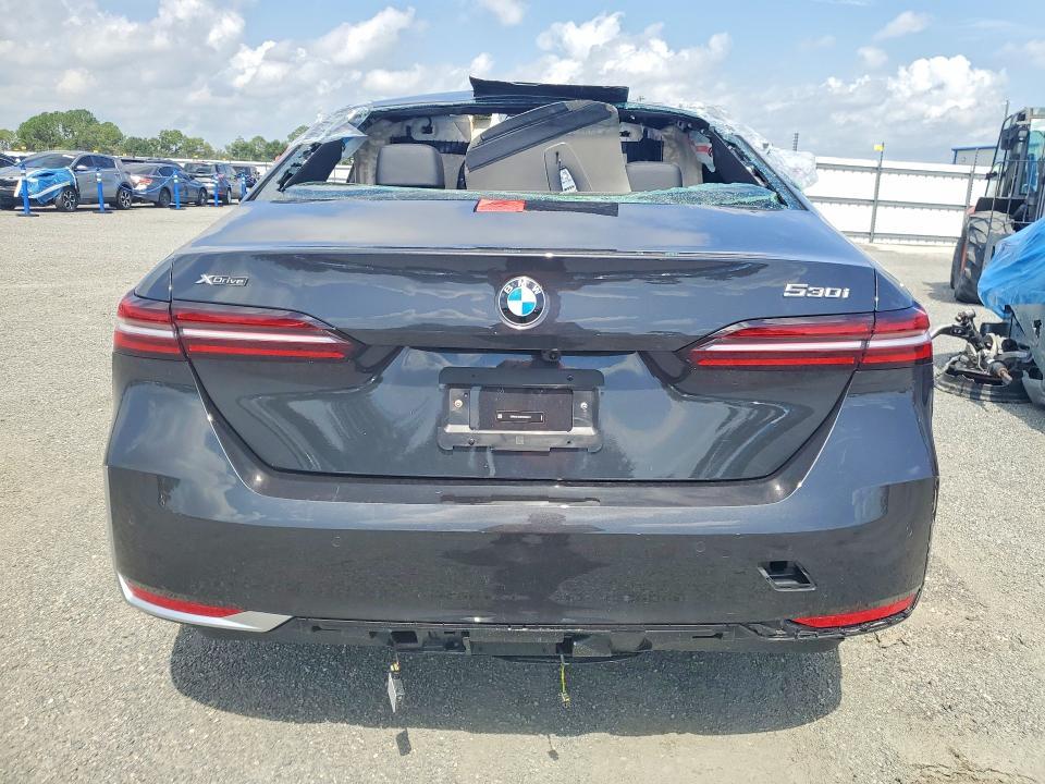 2027 BMW 530 xi