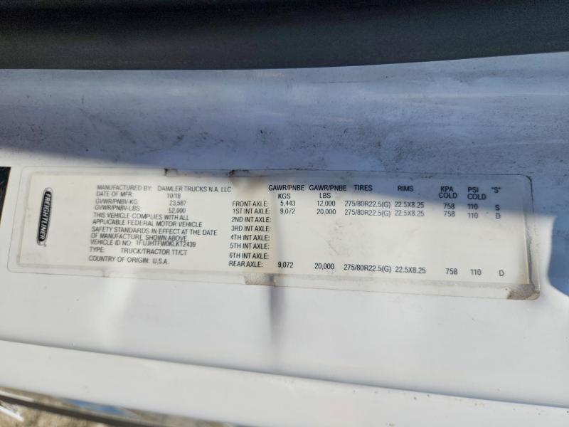 2019 Freightliner Cascadia 116