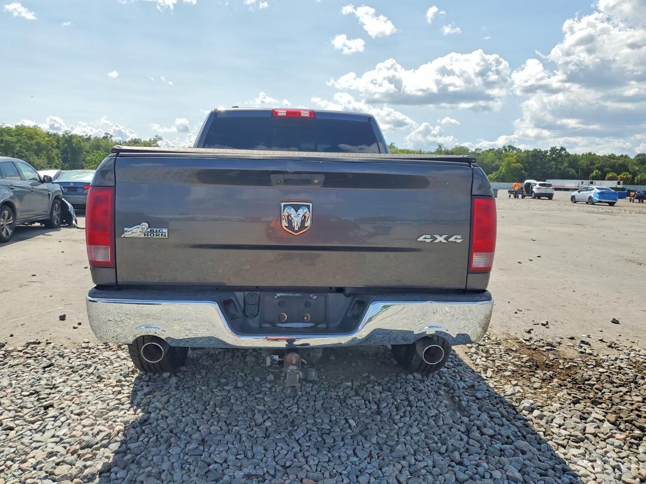 2015 Dodge RAM 1500 SLT