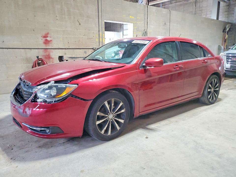 2013 Chrysler 200 Limited