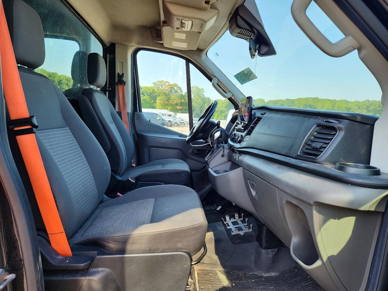 2020 Ford Transit T--BOX Truck