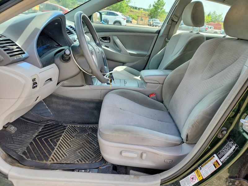 2010 Toyota Camry le