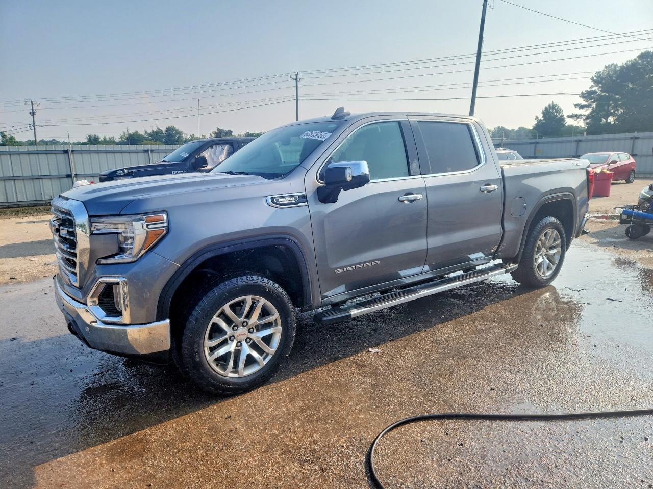 2020 GMC Sierra K1500 SLT