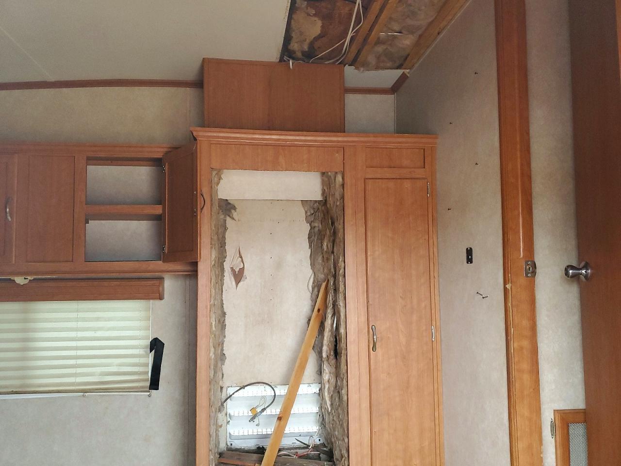 2011 Recreation By Design Monte Carlo Camper