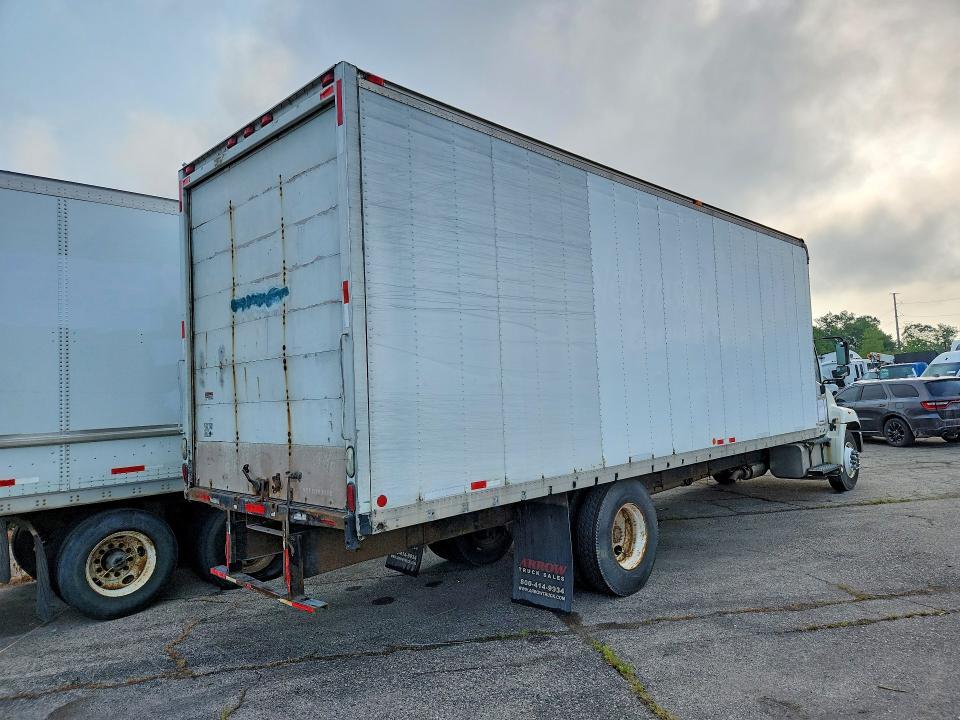 2008 Hino 268 BOX Truck