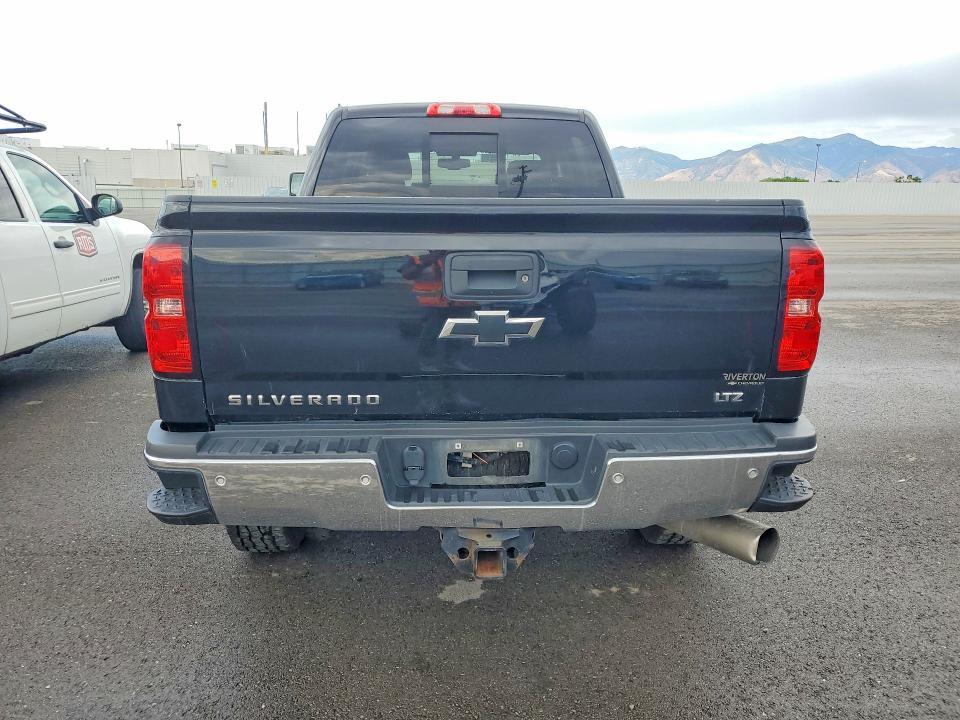 2015 Chevrolet Silverado K3500 LTZ