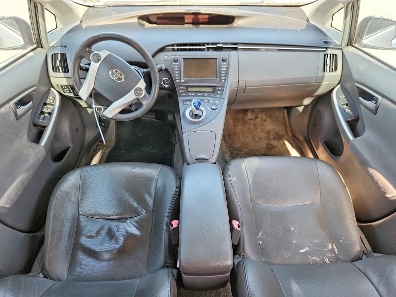 2010 Toyota Prius III