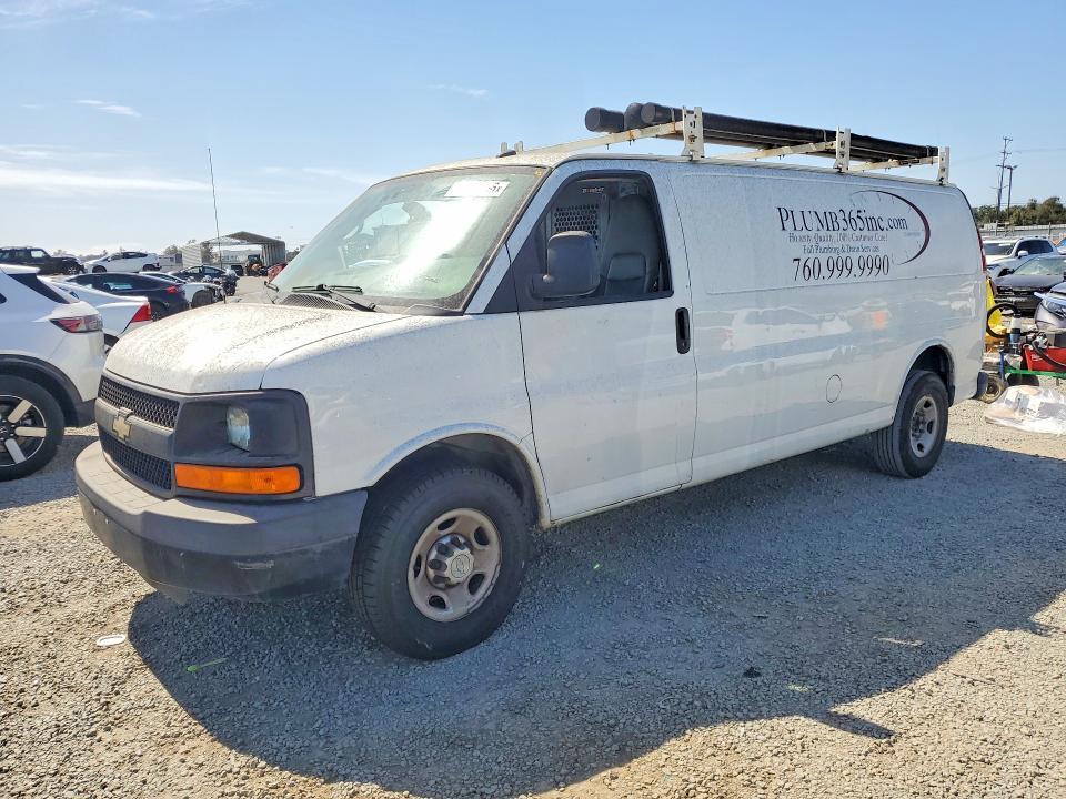 2015 Chevrolet Express G2500