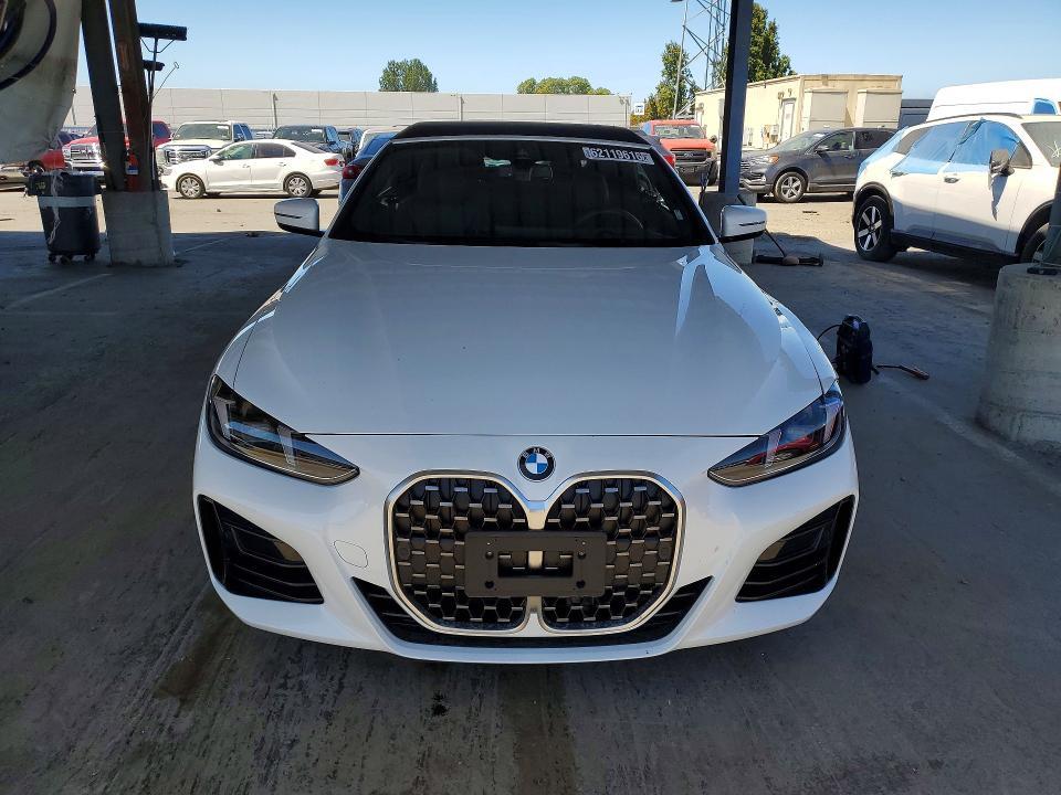 2027 BMW 430i