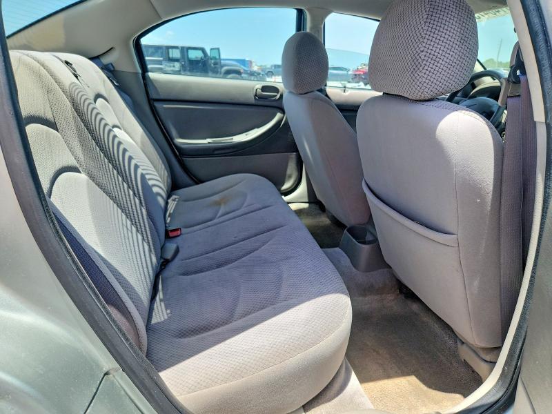 2004 Chrysler Sebring lx