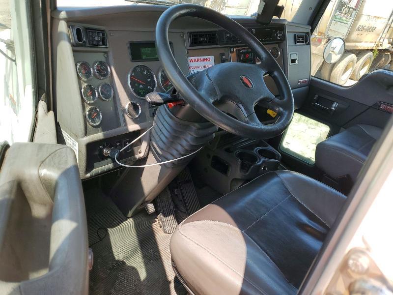2021 Kenworth T370 BOX Truck