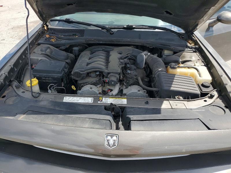 2010 Dodge Challenger se