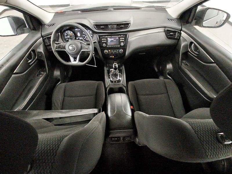 2017 Nissan Rogue Sport s