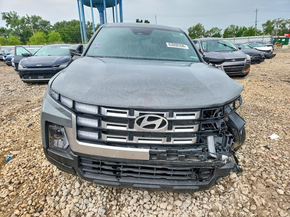 2025 Hyundai Santa Cruz SE