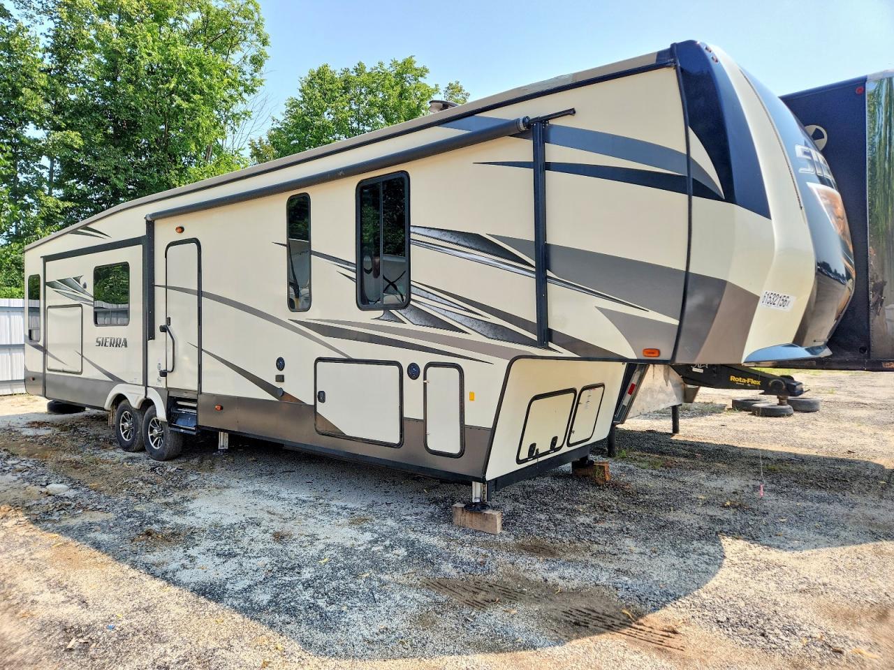 2018 Foresriver 2018 Forest River Sierra Camper
