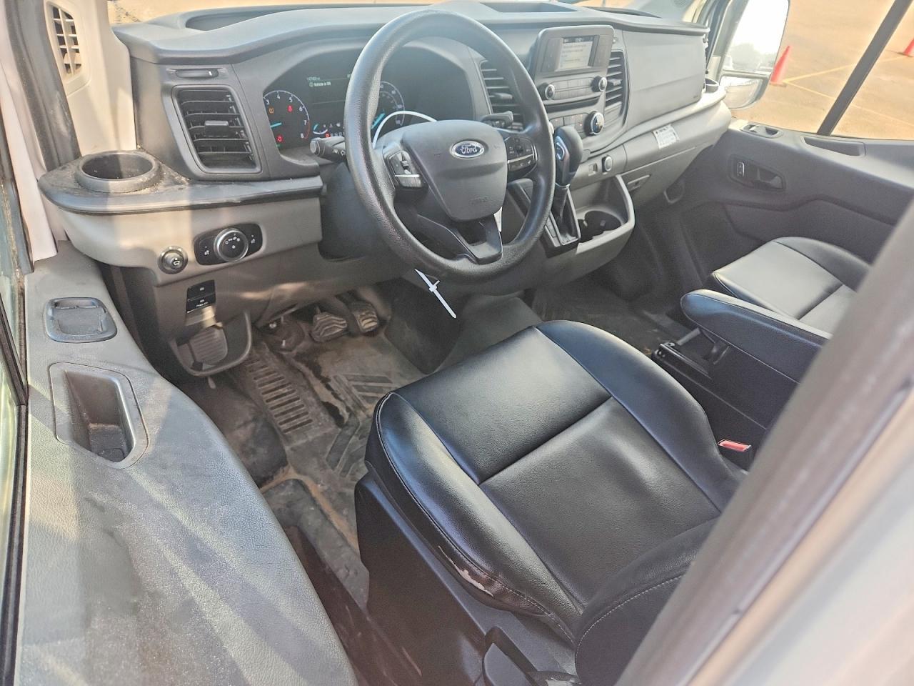 2022 Ford Transit 250 Delivery Van