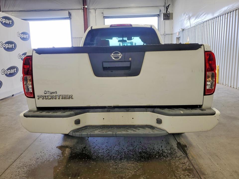 2021 Nissan Frontier s