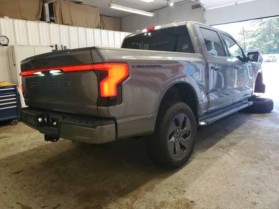 2023 Ford F150 Lightning PRO