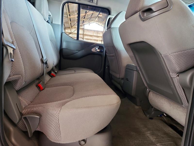 2014 Nissan Frontier s