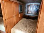 2005 Winnebago Suncruiser Camper