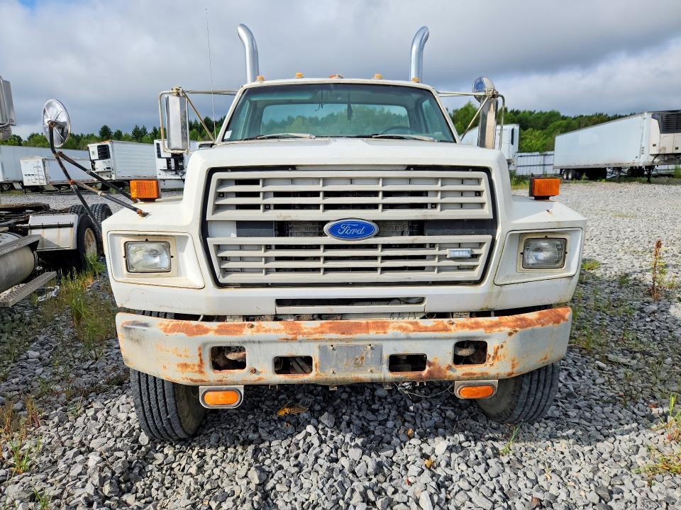 1993 Ford F700 Utility / Service Truck