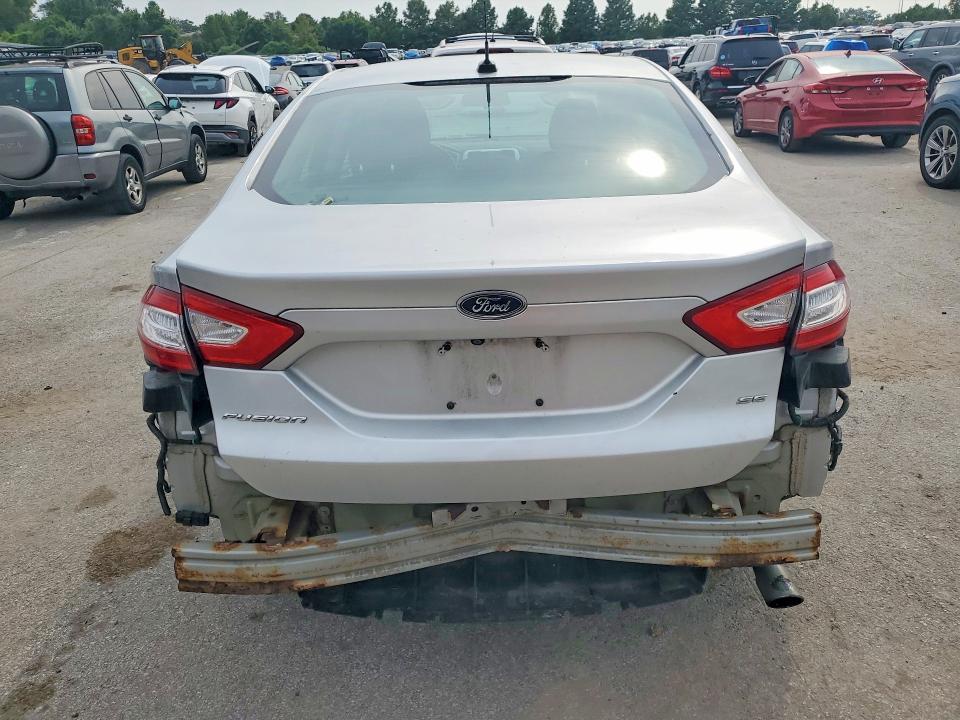 2016 Ford Fusion se