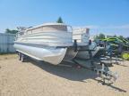 2017 Sun Tracker Party Barge 24 DLX