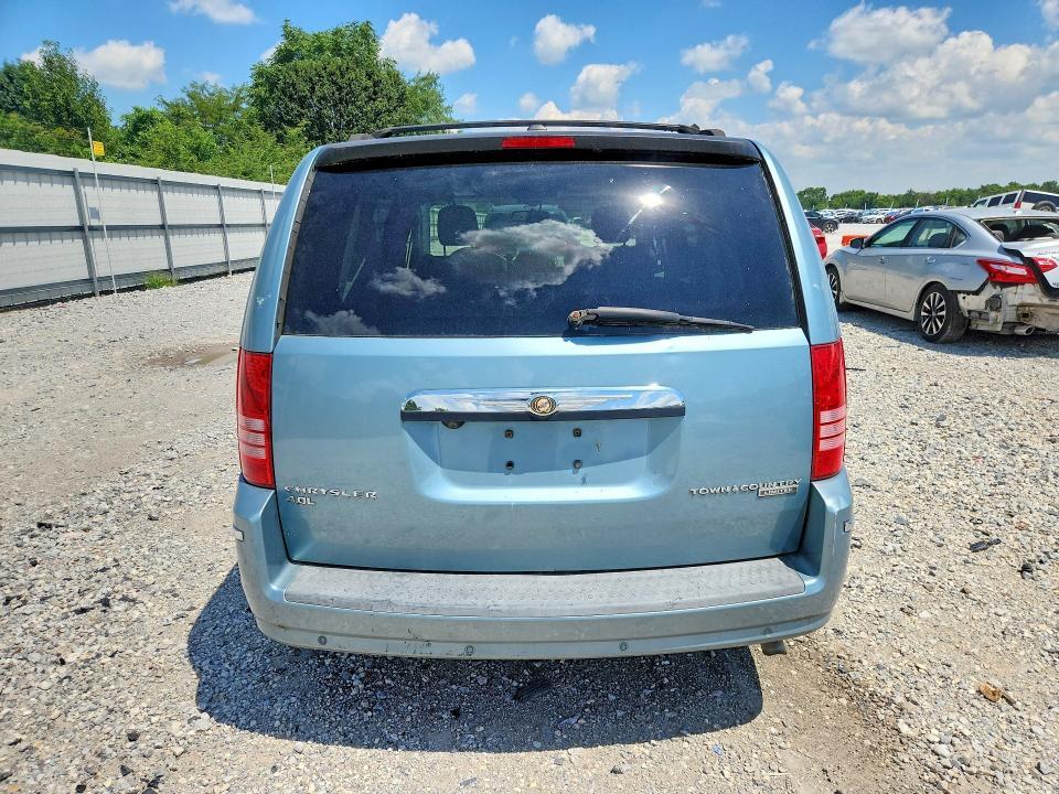 2009 Chrysler Town & Country Limited