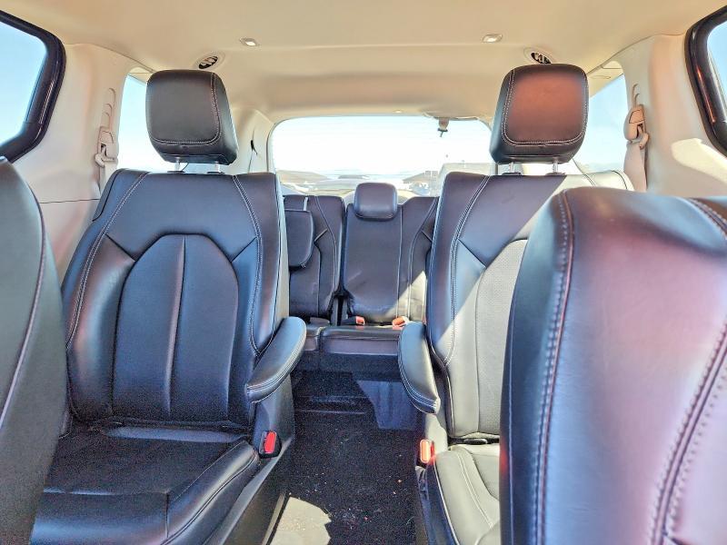 2023 Chrysler Pacifica Hybrid Touring L