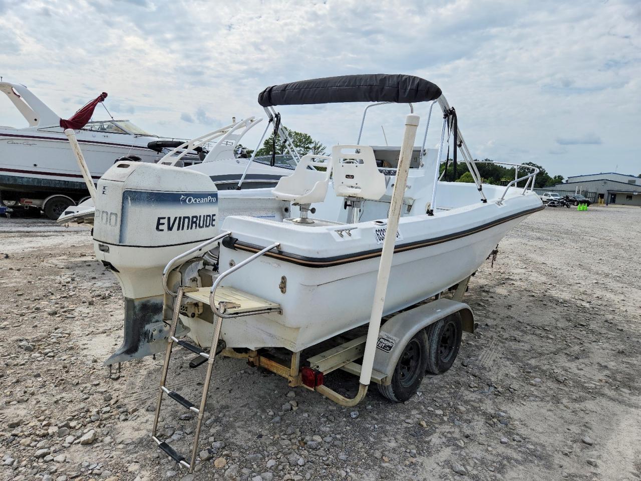 2000 Boat Wthout Trailer