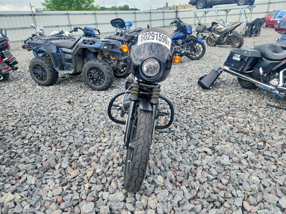 2017 Harley-Davidson XL883 Iron 883
