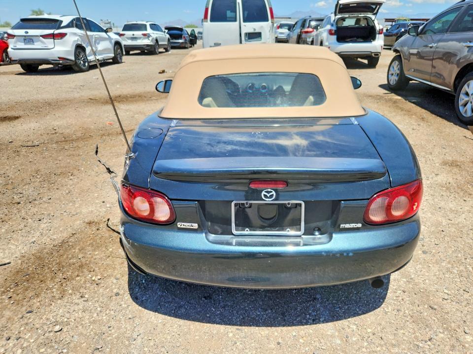 2005 Mazda Mx-5 Miata Base