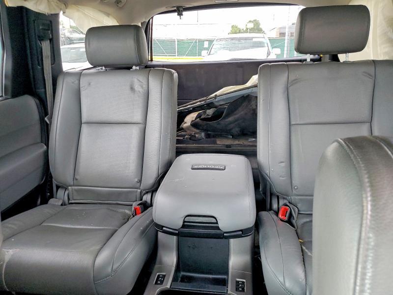 2010 Toyota Sequoia Platinum