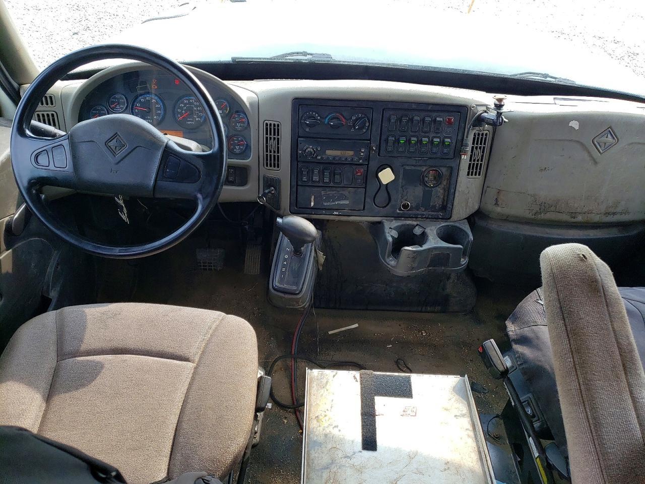 2014 International 7300 Crane Truck