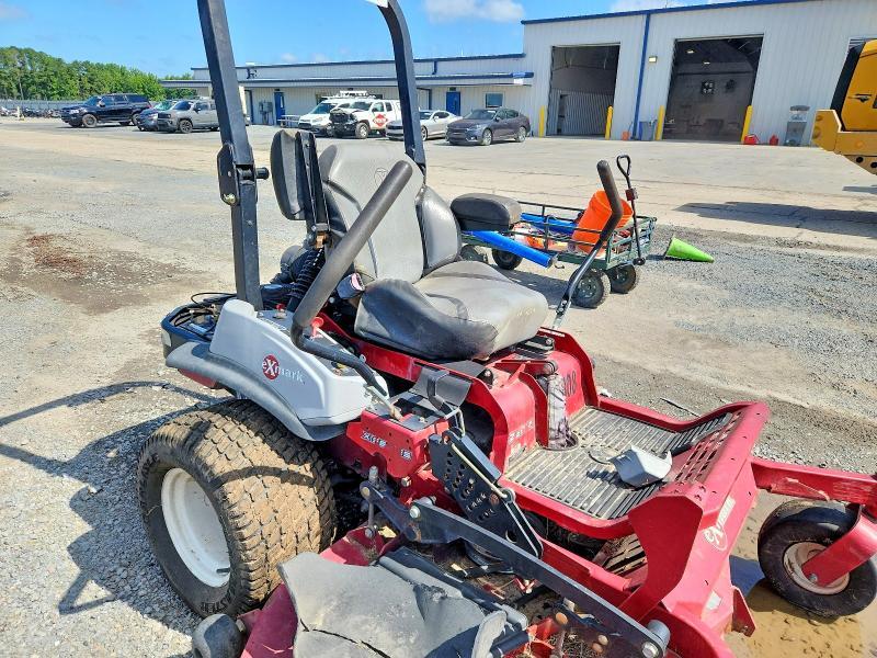 2000 Other Agriculture 2000 Lawn Mower